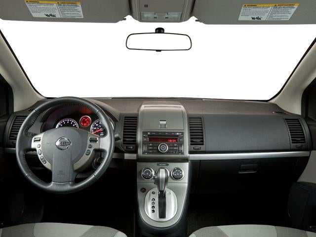 2011 Nissan Sentra 4dr Sdn I4 CVT 2.0