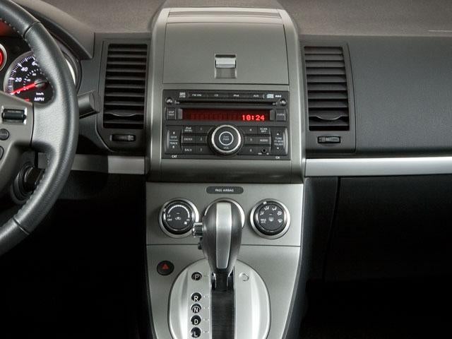 2011 Nissan Sentra 4dr Sdn I4 CVT 2.0