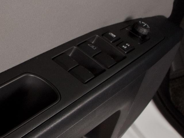 2011 Nissan Sentra 4dr Sdn I4 CVT 2.0
