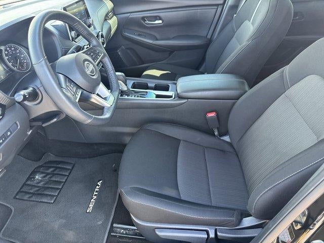 2025 Nissan Sentra SV CVT