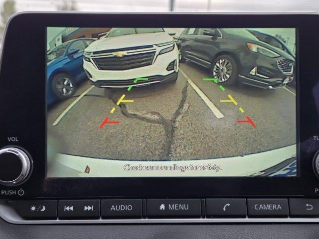 2022 Nissan Sentra SV CVT