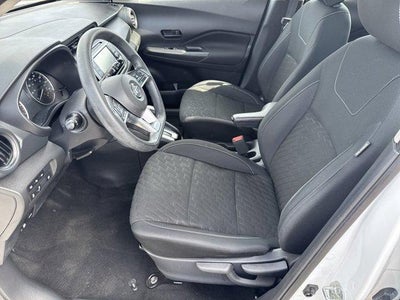 2021 Nissan Kicks S FWD