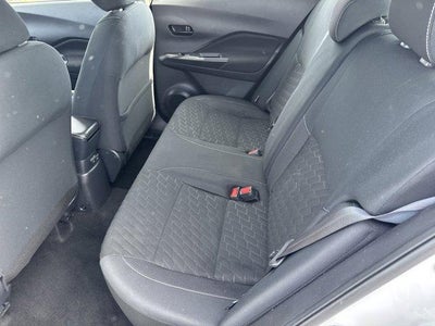 2021 Nissan Kicks S FWD