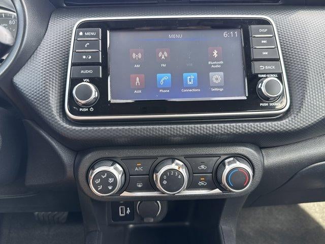 2021 Nissan Kicks S FWD
