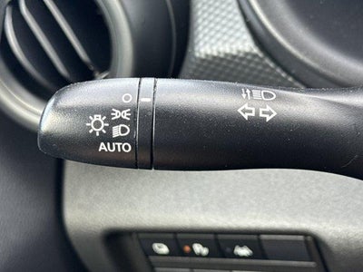 2021 Nissan Kicks S FWD