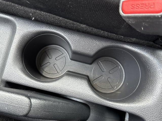 2021 Nissan Kicks S FWD