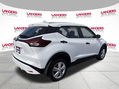 2021 Nissan Kicks S FWD