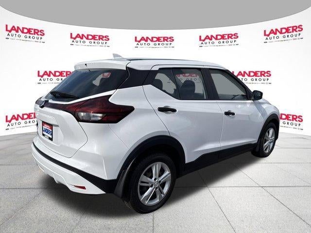 2021 Nissan Kicks S FWD