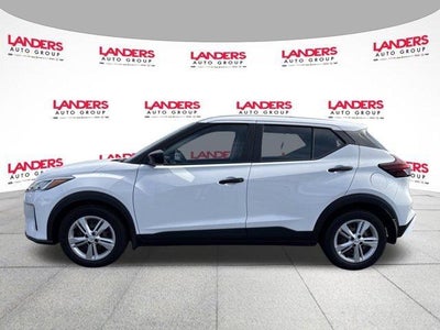 2021 Nissan Kicks S FWD