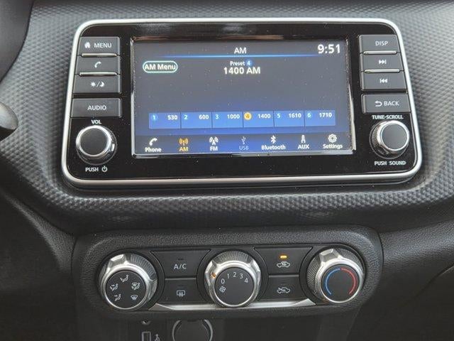 2023 Nissan Kicks S FWD