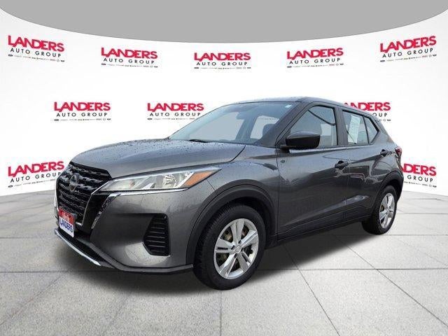 2023 Nissan Kicks S FWD