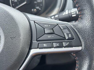 2021 Nissan Kicks SR FWD