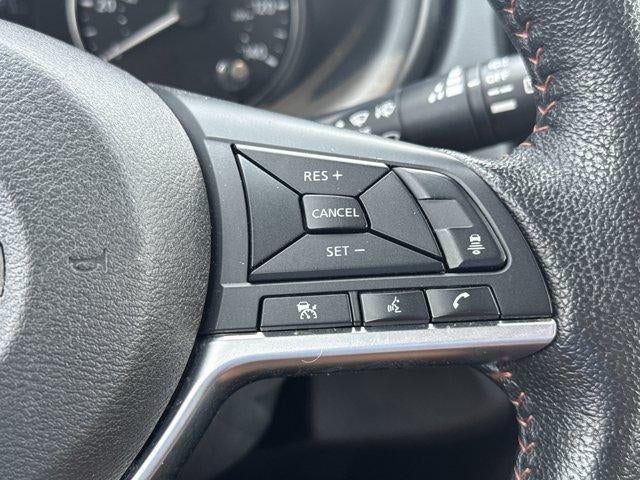 2021 Nissan Kicks SR FWD