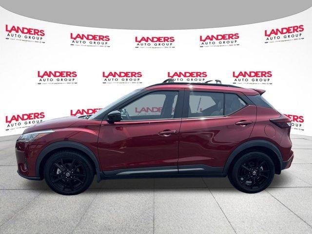 2021 Nissan Kicks SR FWD