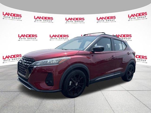 2021 Nissan Kicks SR FWD