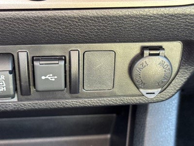 2023 Toyota Tacoma 2WD 2WD SR5 Double Cab 6' Bed V6 AT (GS)