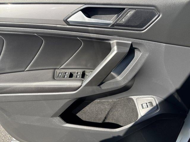 2024 Volkswagen Tiguan 2.0T SE 4MOTION