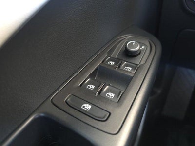 2025 Volkswagen Taos S FWD