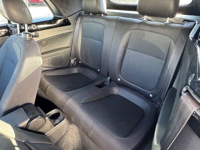 2013 Volkswagen Beetle Convertible 2dr DSG 2.0T PZEV