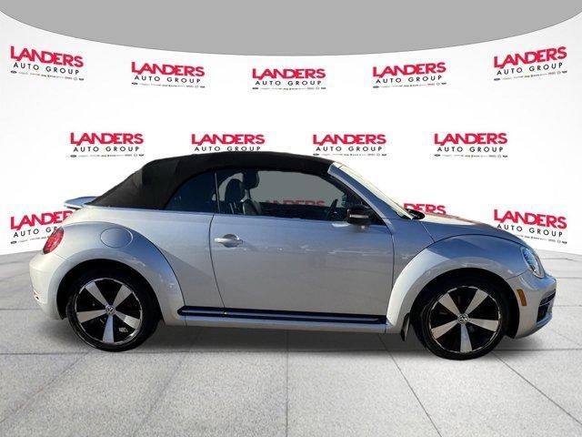 2013 Volkswagen Beetle Convertible 2dr DSG 2.0T PZEV