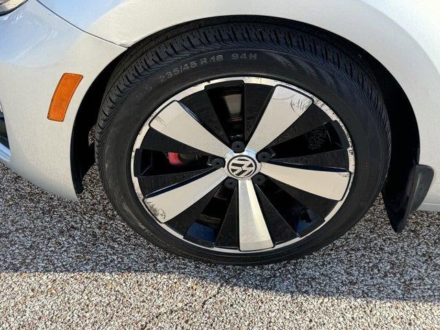 2013 Volkswagen Beetle Convertible 2dr DSG 2.0T PZEV