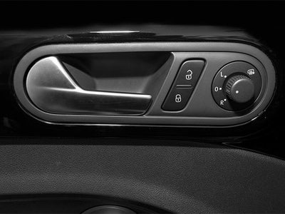 2013 Volkswagen Beetle Convertible 2dr DSG 2.0T PZEV