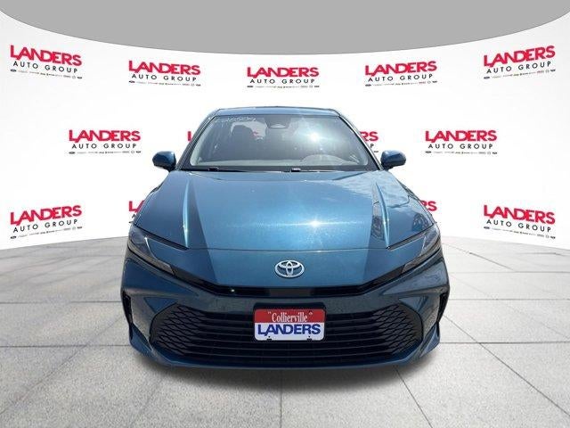 2025 Toyota Camry LE (SE)