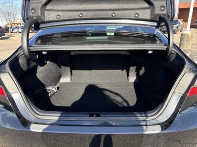 2023 Toyota Camry SE Auto (SE)