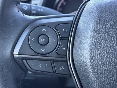 2023 Toyota Camry SE Auto (SE)