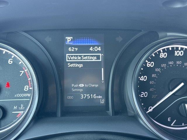 2023 Toyota Camry SE Auto (SE)