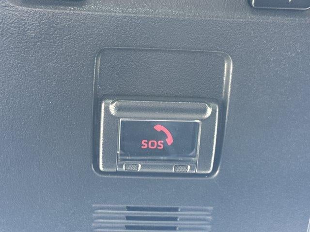 2023 Toyota Camry SE Auto (SE)