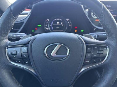 2022 Lexus ES 300h F SPORT FWD