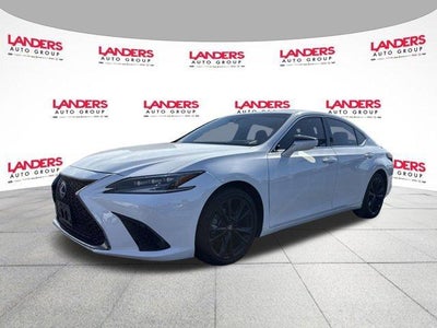 2022 Lexus ES 300h F SPORT FWD