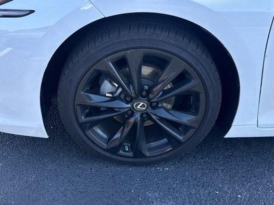 2022 Lexus ES 300h F SPORT FWD