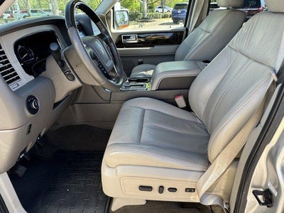 2015 Lincoln Navigator 4dr 3.5L V6 2WD