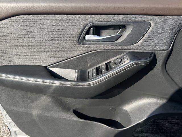 2023 Nissan Rogue FWD SV