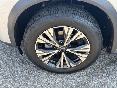 2023 Nissan Rogue FWD SV