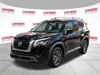 2022 Nissan Pathfinder SV 4WD
