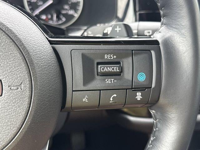 2023 Nissan Pathfinder SL 2WD