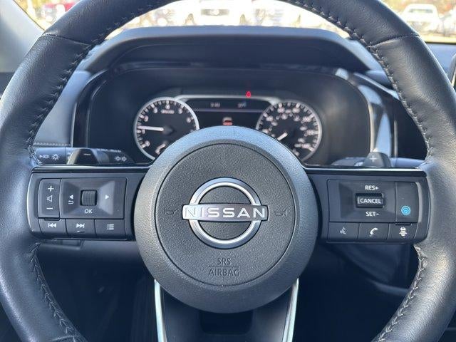 2023 Nissan Pathfinder SL 4WD