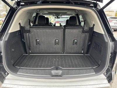 2024 Nissan Pathfinder Platinum 4WD