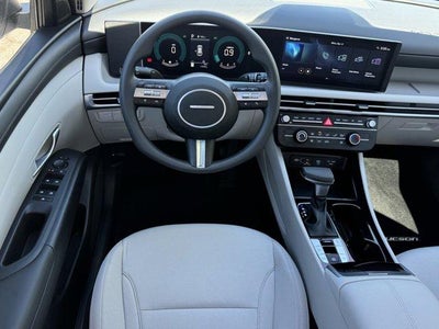 2025 Hyundai TUCSON SE AWD
