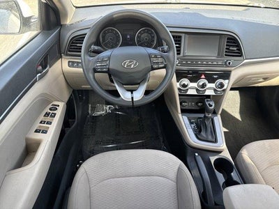 2019 Hyundai ELANTRA SEL Auto