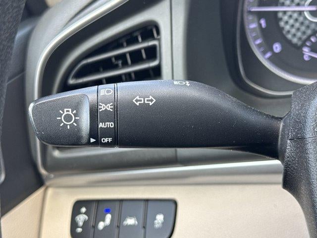 2019 Hyundai ELANTRA SEL Auto