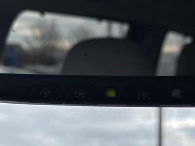 2017 Toyota Sienna XLE FWD 8-Passenger (Natl)