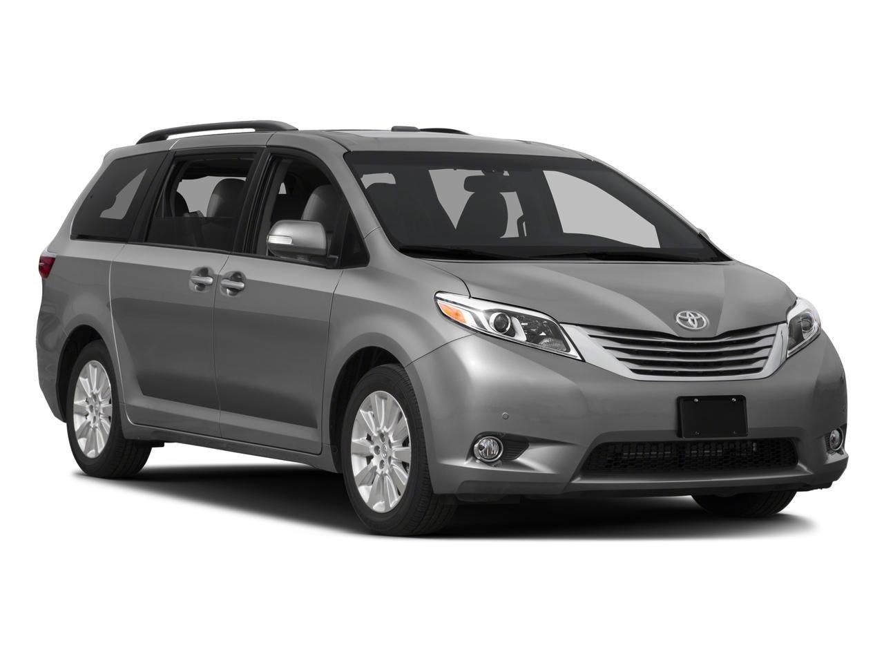 2017 Toyota Sienna XLE FWD 8-Passenger (Natl)