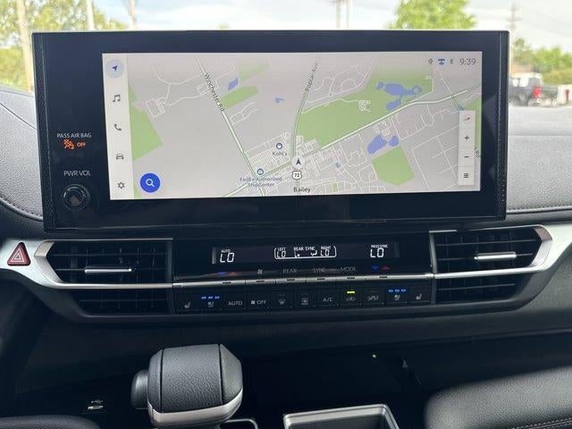 2025 Toyota Sienna Limited AWD 7-Passenger (GS)