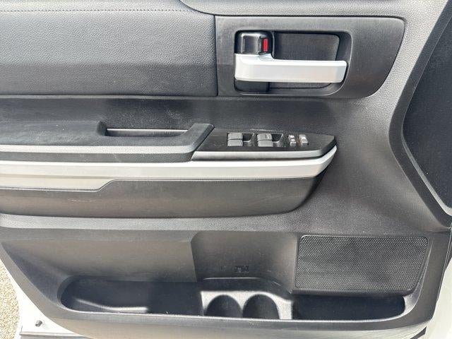 2021 Toyota Tundra 2WD 2WD SR5 CrewMax 5.5' Bed 5.7L (SE)