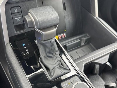 2025 Toyota Tundra 4WD 4WD Limited CrewMax 5.5' Bed (Natl)