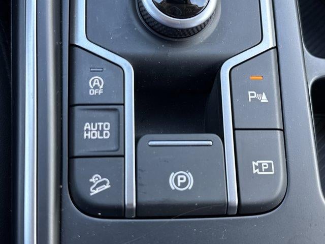 2025 Kia Sorento S FWD
